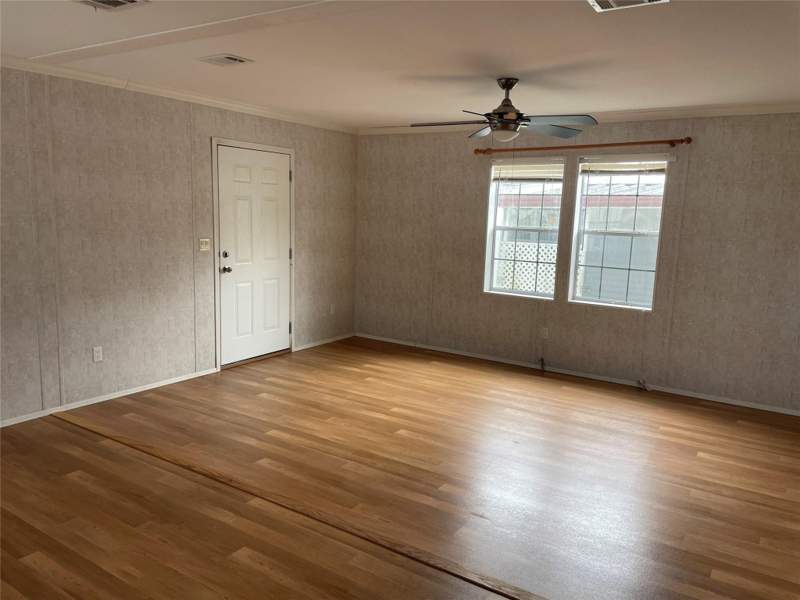 2 bedroom Mobile Home at 2321 SW 85th Avenue, Park City Sec Two-A 61-22, Davie — photo 4