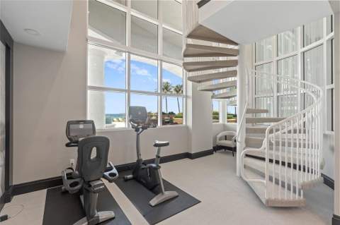 1063 W Hillsboro Mile #115, Hillsboro Beach FL - photo 11 of 30