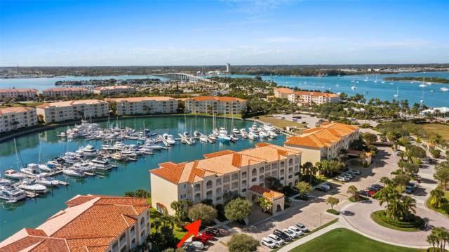 Harbour Isle East