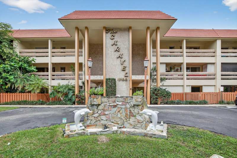 1 bedroom Condominium at 1700 SE 15th Street #308, Caravel Condominium, Fort Lauderdale — photo 1