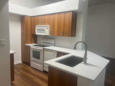 1050 Crystal Way #D, Delray Beach FL - photo 6 of 12
