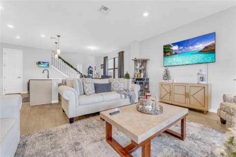 2854 Primrose Place, Oakland Park FL - photo 10 of 47