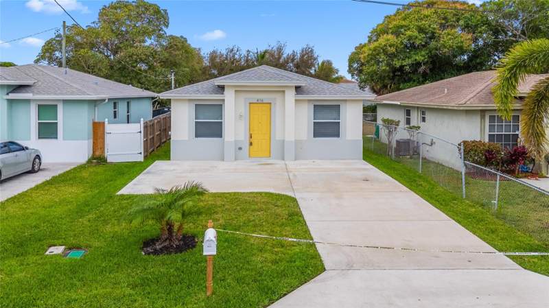 4 bedroom Single Family Residence at 416 NE 12th Avenue, HAPPY HOME HEIGHTS, Boynton Beach — photo 2