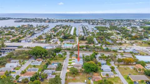 416 NE 12th Avenue, Boynton Beach FL - photo 9 of 43