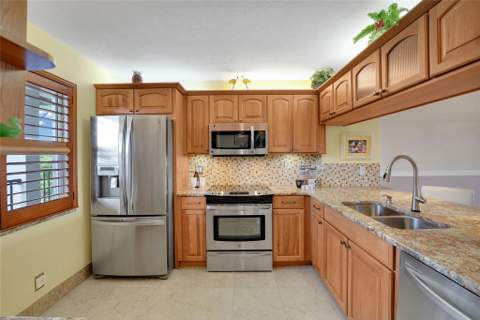 4145 Cypress Reach Court #505, Pompano Beach FL - photo 13 of 58