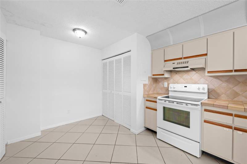 3 bedroom Condominium at 3574 NW 95th Terrace #8q, Grenadier Lakes, Sunrise — photo 5