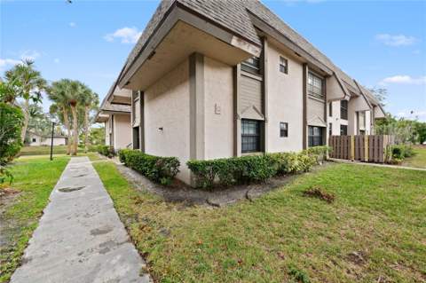 3574 NW 95th Terrace #8q, Sunrise FL - photo 22 of 25