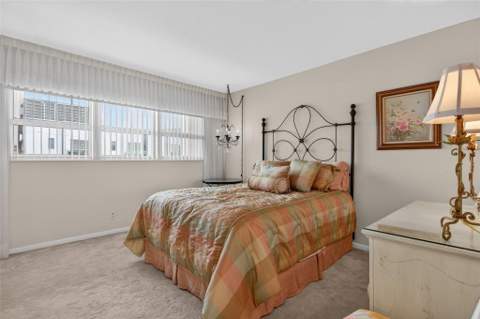 1001 N Riverside Drive #305, Pompano Beach FL - photo 24 of 44