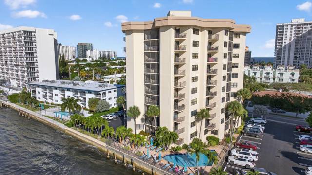 501 N Riverside Drive #301