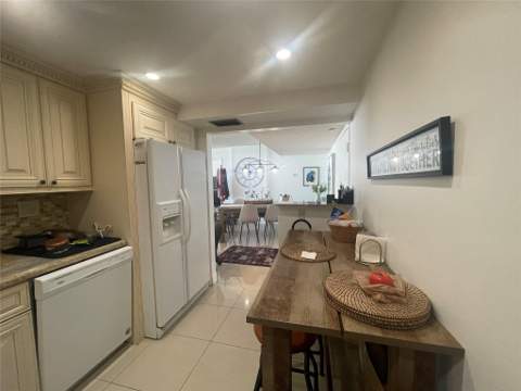 525 N Ocean Boulevard #1422, Pompano Beach FL - photo 13 of 20