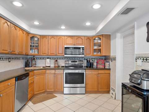 4010 Galt Ocean Drive #1707-08, Fort Lauderdale FL - photo 10 of 33