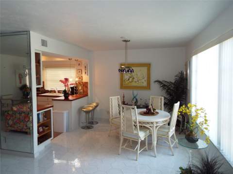 6060 S Falls Circle Drive #225, Lauderhill FL - photo 6 of 34