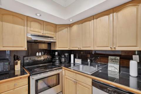 1967 S Ocean Boulevard #103, Pompano Beach FL - photo 18 of 60