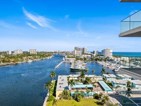 3055 Harbor Drive #1402, Fort Lauderdale FL - photo 6 of 40