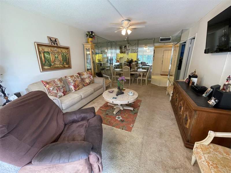 1 bedroom Condominium at 9200 Lime Bay Boulevard #209, Lime Bay, Tamarac — photo 3