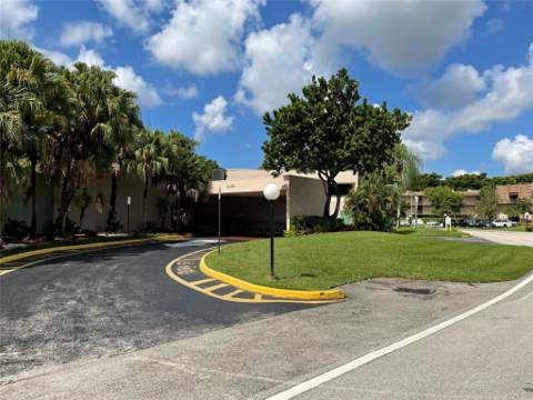 9200 Lime Bay Boulevard #209, Tamarac FL - photo 15 of 16