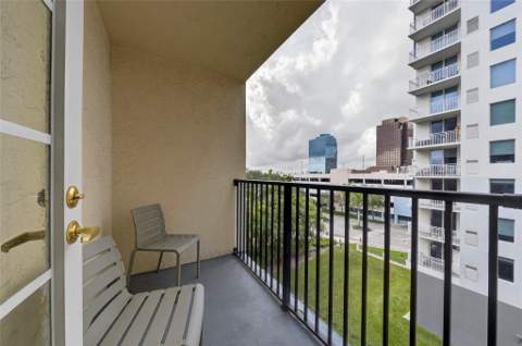 520 SE 5th Avenue #2404, Fort Lauderdale FL - photo 23 of 51