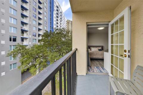 520 SE 5th Avenue #2404, Fort Lauderdale FL - photo 24 of 51