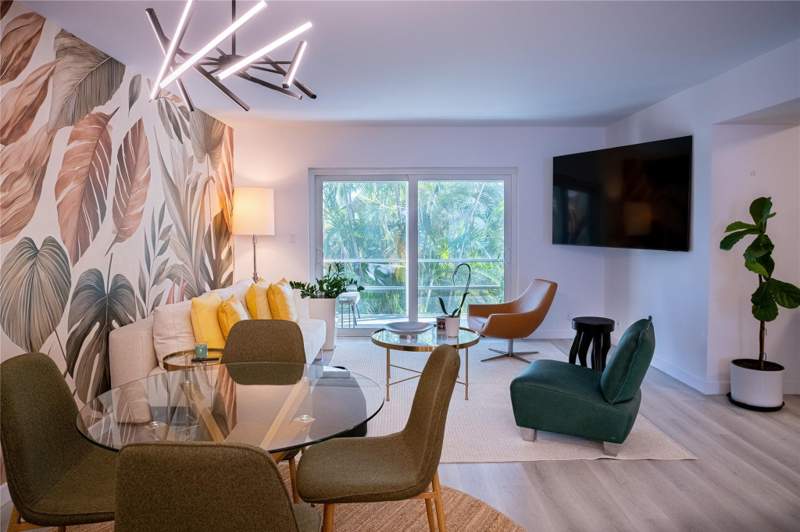 2 bedroom Condominium at 10 SE 13th Street #B3, Palm Royal Condominium, Boca Raton — photo 4