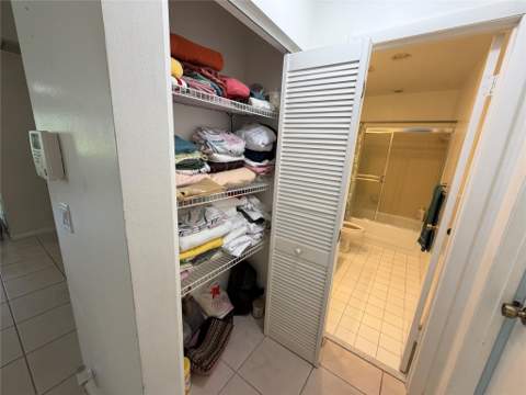 6711 S Parkway Drive #2-10, Margate FL - photo 14 of 27