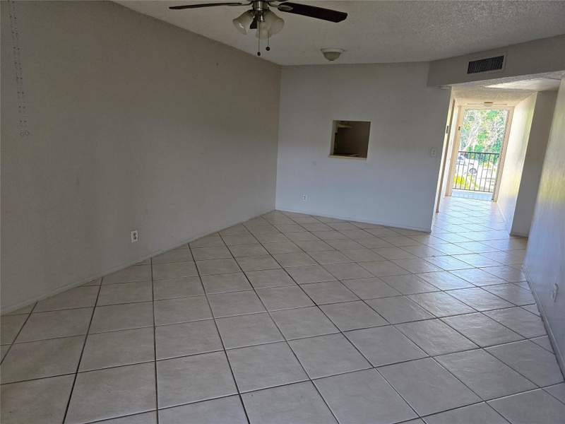 2 bedroom Condominium at 7925 Colony Circle #205, Versailles Gardens, Fort Lauderdale — photo 4