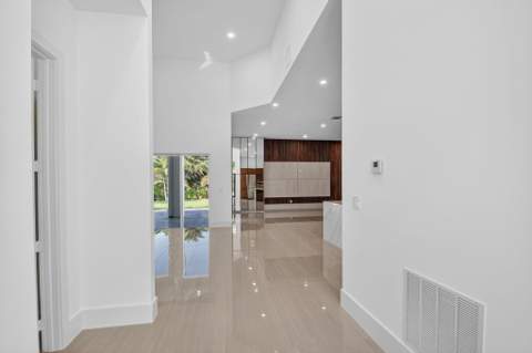 6401 Park Lane, Lake Worth FL - photo 10 of 113