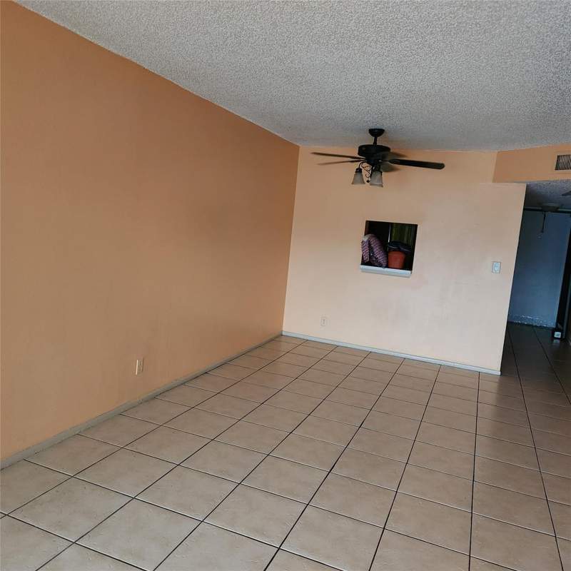 2 bedroom Condominium at 7901 Colony Circle #205, Versailles Gardens, Fort Lauderdale — photo 3