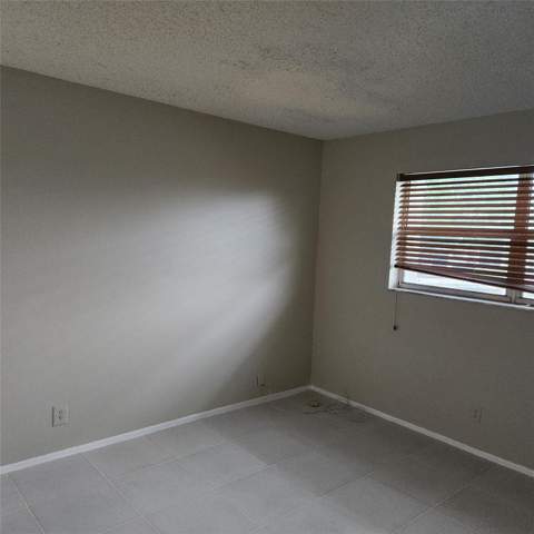 7901 Colony Circle #205, Fort Lauderdale FL - photo 9 of 11