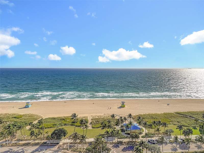 2 bedroom Condominium at 405 N Ocean Boulevard #1918, Parliament House Condo, Pompano Beach — photo 4