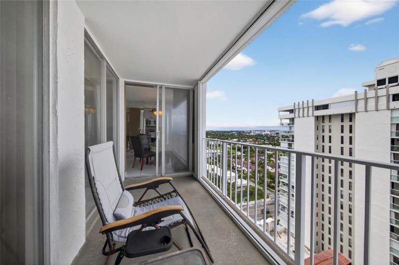 2 bedroom Condominium at 1010 S Ocean Boulevard #1711, Pompano Aegean, Pompano Beach — photo 3