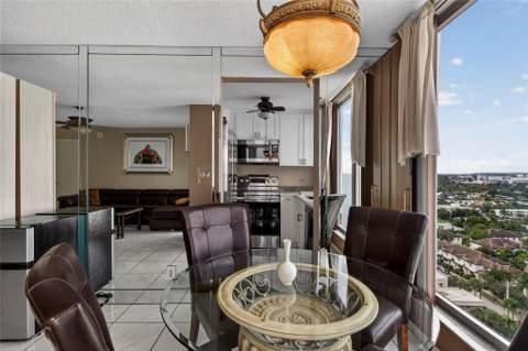 1010 S Ocean Boulevard #1711, Pompano Beach FL - photo 13 of 63