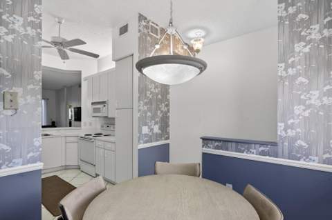 9575 Weldon Circle #Apt C413, Tamarac FL - photo 8 of 65