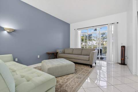 9575 Weldon Circle #Apt C413, Tamarac FL - photo 20 of 65