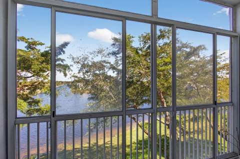 9575 Weldon Circle #Apt C413, Tamarac FL - photo 24 of 65