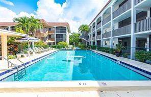 2 bedroom Stock Cooperative at 601 Pine Drive #207, Garden Isles 3, Pompano Beach — photo 5