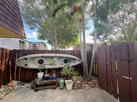 294 Arabian Road #294, Palm Springs FL - photo 16 of 22