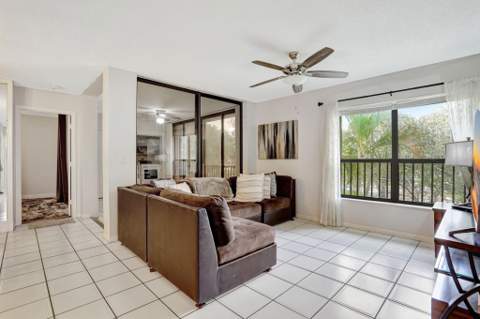 2748 S Carambola Circle #1923, Coconut Creek FL - photo 15 of 21