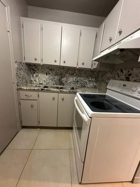 350 S Cypress Road #522, Pompano Beach FL - photo 21 of 23