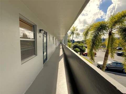 7837 Golf Circle Drive #206, Margate FL - photo 19 of 38
