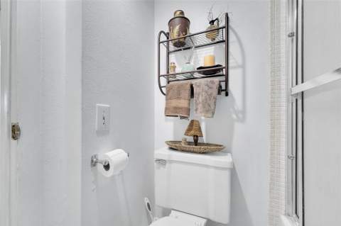 9360 Lime Bay Boulevard #207, Tamarac FL - photo 16 of 25
