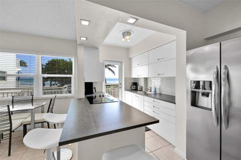 901 S Surf Road #203, Hollywood FL - photo 9 of 23