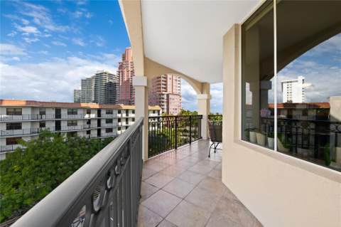 2011 N Ocean Boulevard #504, Fort Lauderdale FL - photo 15 of 61