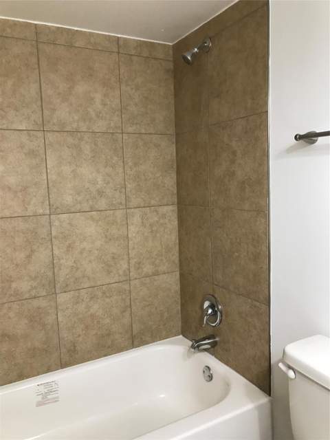 4394 NW 9th Avenue #21-3a, Deerfield Beach FL - photo 7 of 11