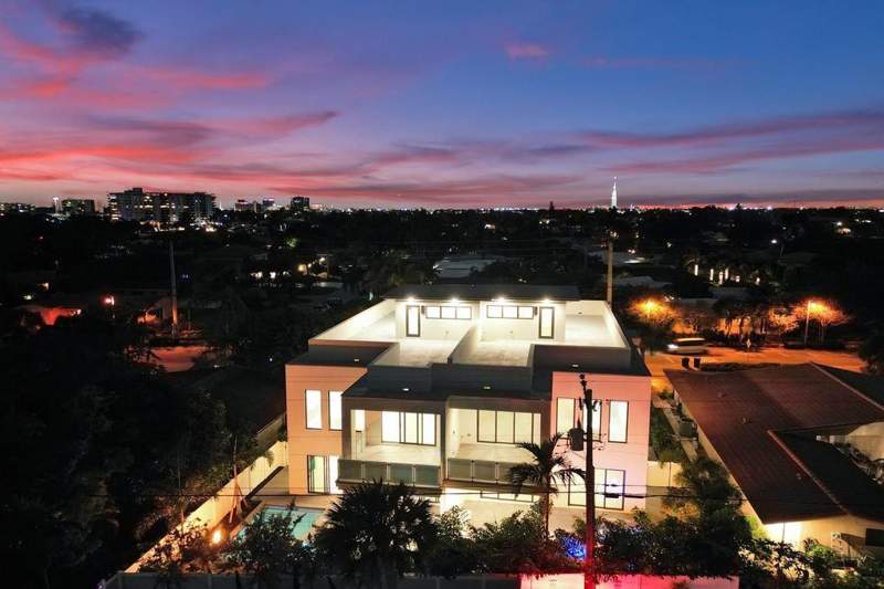4 bedroom Condominium at 4524 Seagrape Drive #2 South, Silver Shores Sec Of Lauderdale, Lauderdale-By-The-Sea — photo 3