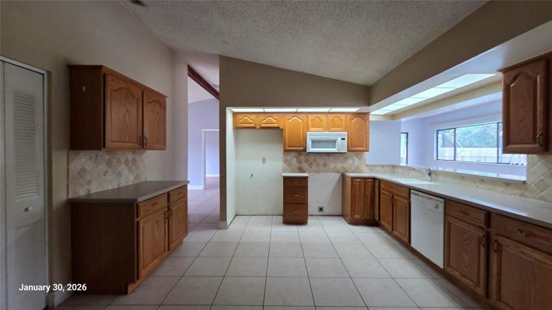 6 bedroom Single Family Residence at 8755 SW 53rd Street, Timberlake First Add 83-2, Cooper City — photo 5