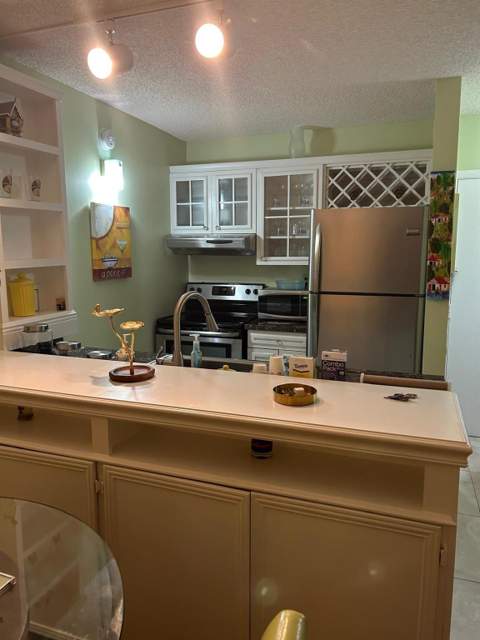 2771 Riverside Drive #213-A, Coral Springs FL - photo 8 of 32