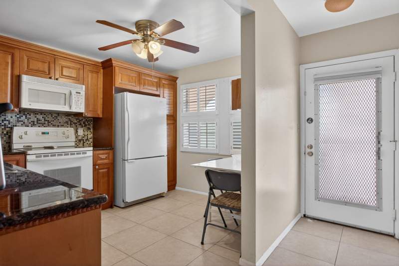 2 bedroom Condominium at 2003 Granada Drive #L4, Wynmoor Golf Village, Coconut Creek — photo 2