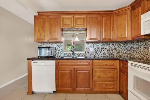 2003 Granada Drive #L4, Coconut Creek FL - photo 7 of 61