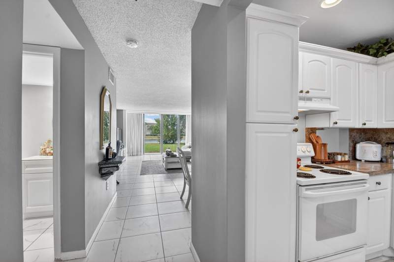 2 bedroom Condominium at 4272 Deste Court #106, Fountains, Lake Worth — photo 5