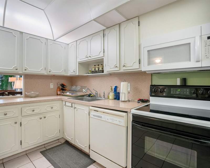 3 bedroom Condominium at 3090 N Course Drive #112, Palm Aire Cc #50, Pompano Beach — photo 2